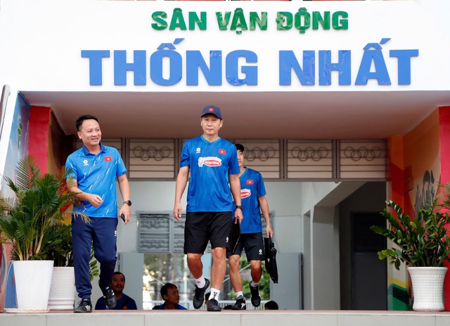 Coach Kim Sang-sik was proposed to receive a certificate of merit from the Prime Minister - Photo 3. HLV Kim Sang-sik được đề xuất tặng bằng khen của Thủ tướng Chính phủ- Ảnh 3.