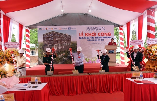 Trường ĐH Cửu Long phát triển quy mô, nâng tầm chất lượng - Ảnh 3.