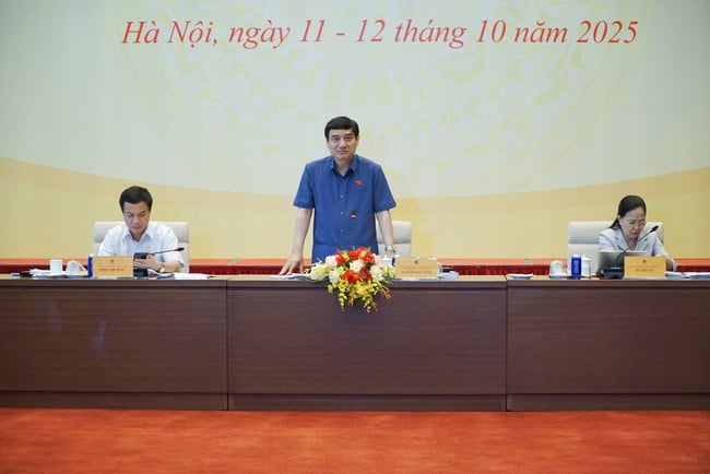 Hoàn thiện dự thảo Luật Báo chí (sửa đổi): Xây dựng nền báo chí hiện đại, nhân văn và tự chủ hơn trong thời kỳ chuyển đổi số - Ảnh 1.