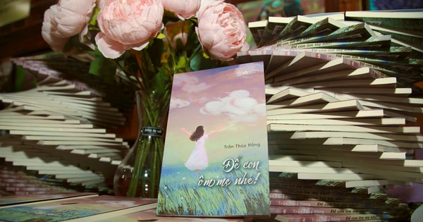 Triệu cái ôm gửi mẹ trong cuốn sách “Để con ôm mẹ nhé!”