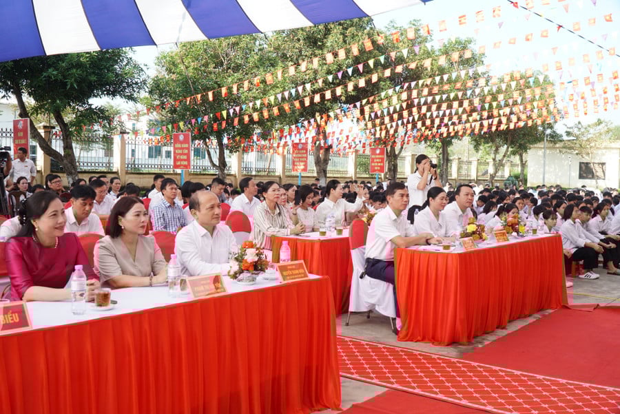 tuan-le-hoc-tap-suot-doi-nghe-an-2.jpg