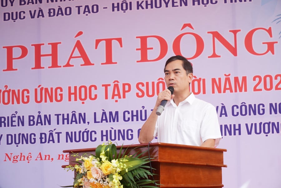 tuan-le-hoc-tap-suot-doi-nghe-an-3.jpg
