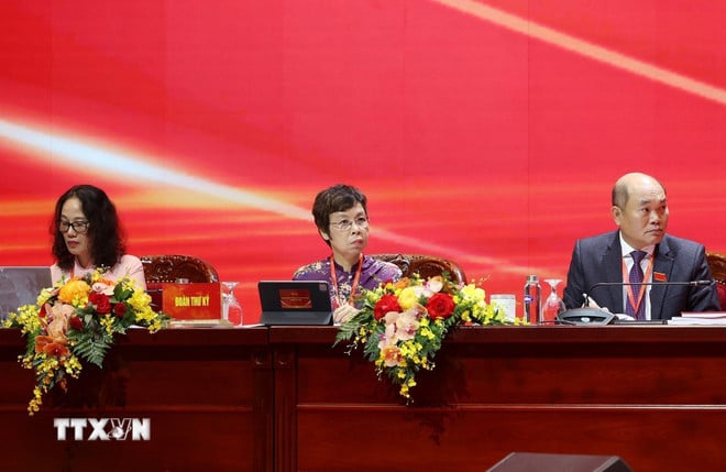ttxvn-phien-tru-bi-dai-hoi-dai-bieu-dang-bo-chinh-phu-lan-thu-nhat-nhiem-ky-2025-2030-15.jpg