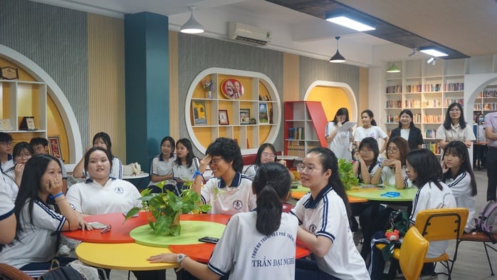 Bộ GD-ĐT ban hành quy định mới, tác động tới toàn bộ học sinh, giáo viên các trường chuyên   - Ảnh 1.