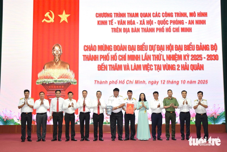 Đại biểu - Ảnh 4.