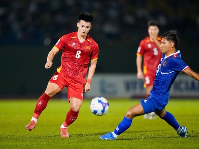Vietnam team had to shoot for a long time... to get in: Mr. Kim must trust the young 'gunners' - Photo 2.