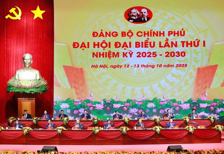 Đổi mới thể chế - Yếu tố then chốt để nâng cao hiệu quả bảo vệ, chăm sóc sức khỏe nhân dân- Ảnh 1. Đổi mới thể chế - Yếu tố then chốt để nâng cao hiệu quả bảo vệ, chăm sóc sức khỏe nhân dân- Ảnh 1.