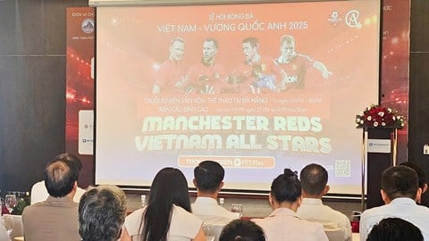 រឿងព្រេង MU ជួបជុំជាមួយអ្នកគាំទ្រវៀតណាម