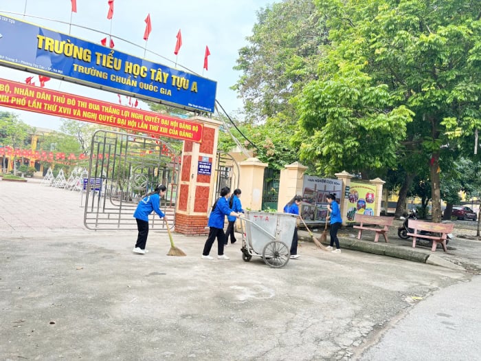 Phường Tây Tựu ra quân 