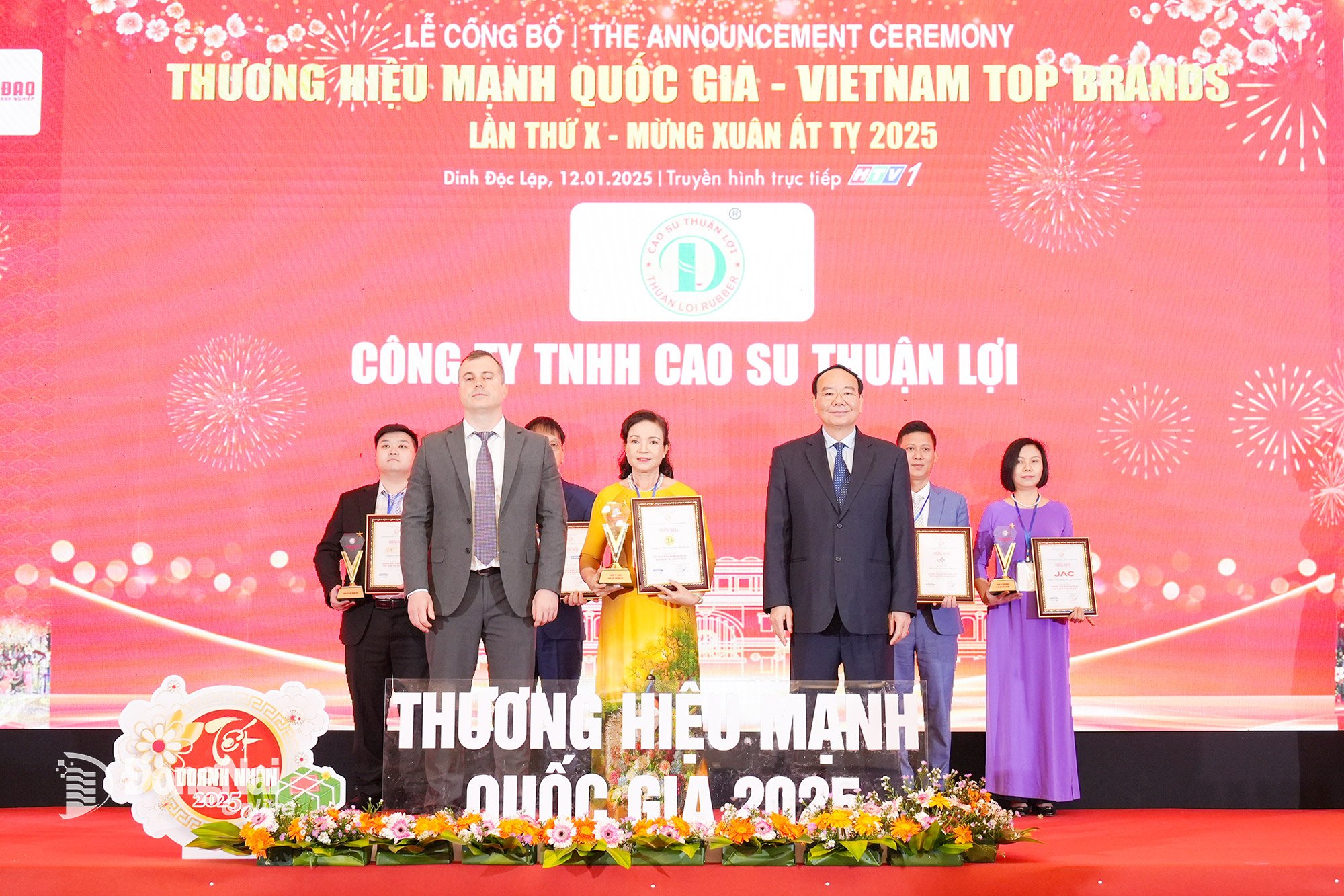 Thuan Loi Rubber Company Limited (Gemeinde Thuan Loi) gehört zu den Top 12 der stärksten nationalen Marken – Vietnam Top Brands 2025. Foto: Tran The