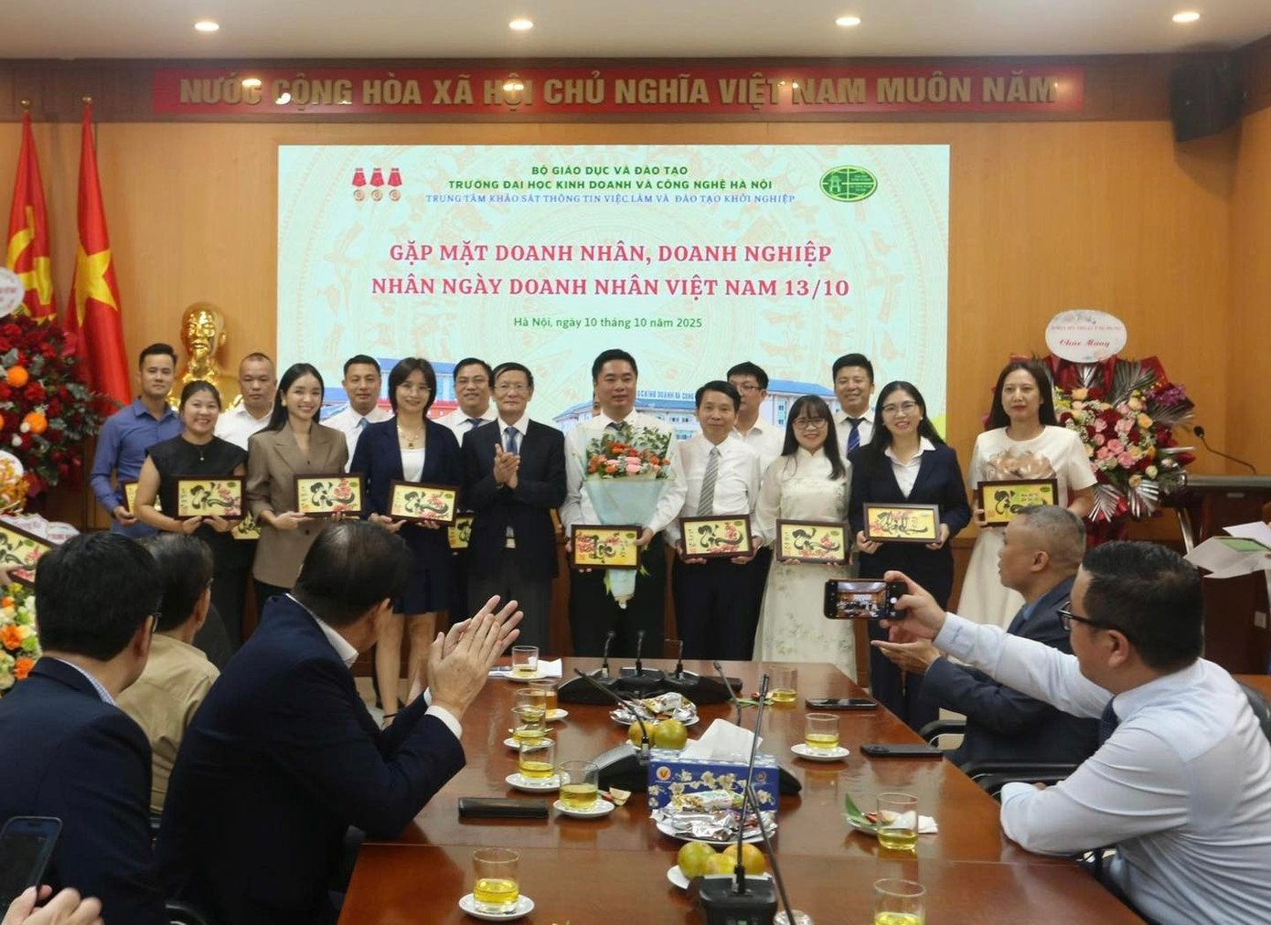 anh-2-ld.jpg