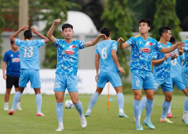 Đội tuyển Việt Nam thay 'áo' mới: Đá thật hay để thẳng tiến Asian Cup- Ảnh 3.