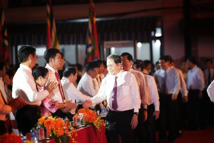Côn Sơn - Kiếp Bạc - Ảnh 1.