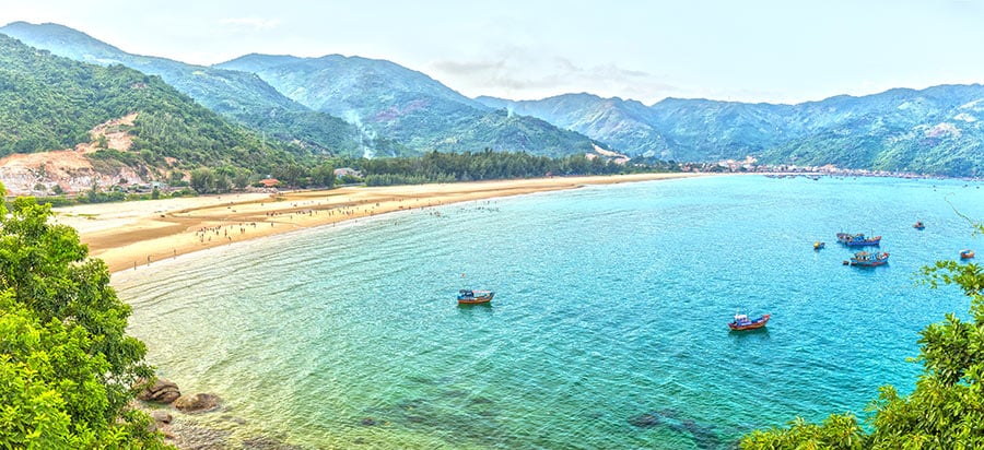 Du lịch Việt Nam giành 2 giải thưởng hàng đầu thế giới - Ảnh 1.