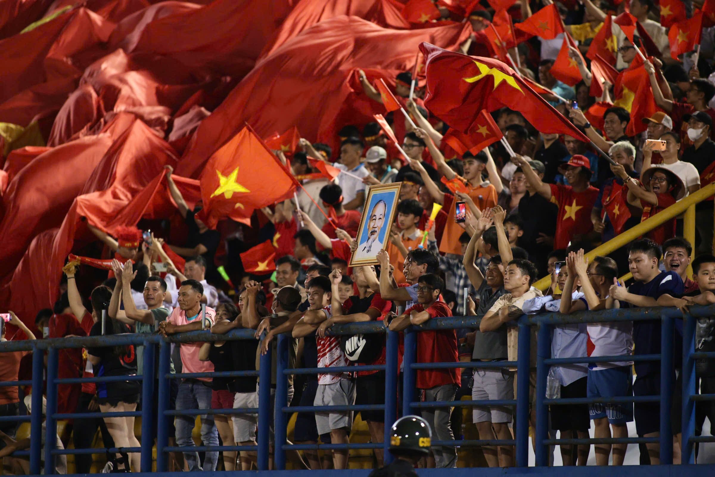 tuyen viet nam anh 1