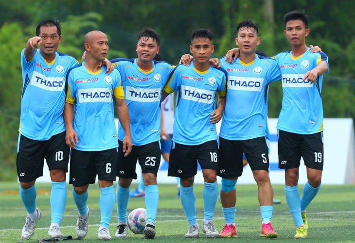 ‘Người không phổi futsal’ chưa dừng lại - Ảnh 3.