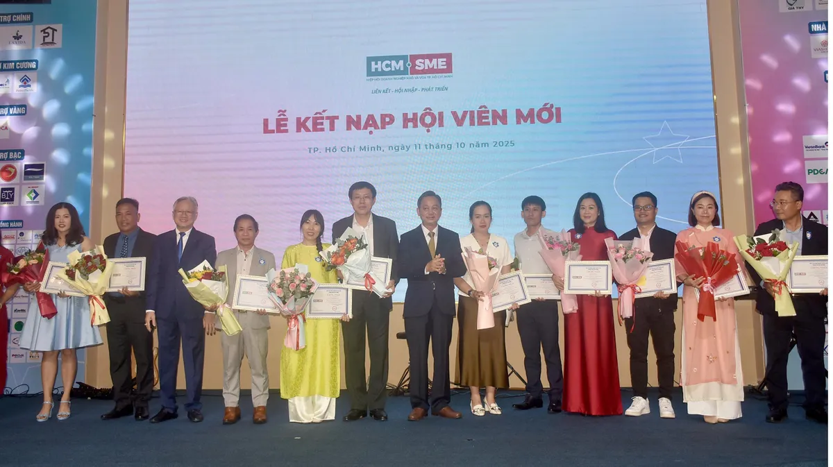 TP Hồ Chí Minh: Doanh nghiệp nhỏ và vừa giữ vai trò then chốt trong phát triển kinh tế - Ảnh 2.