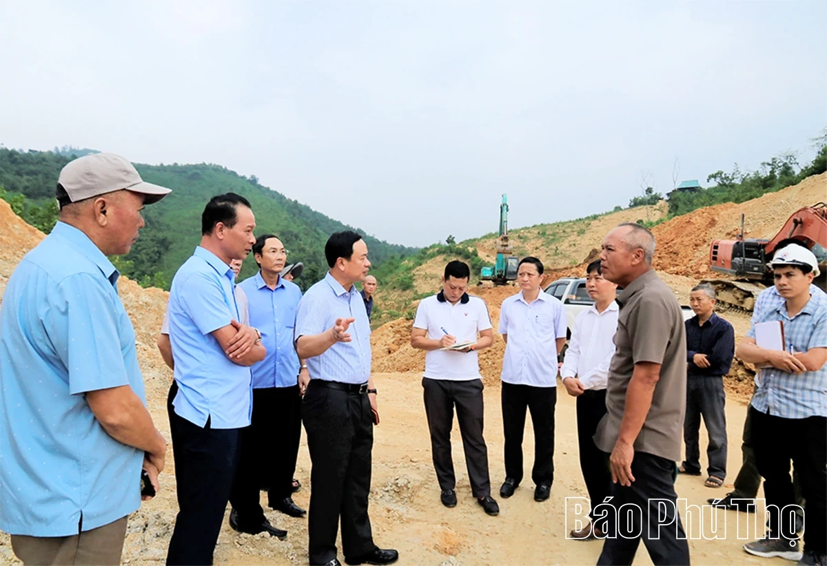 Informieren Sie sich über den Fortschritt des Hoa Binh Regional Link Road-Projekts