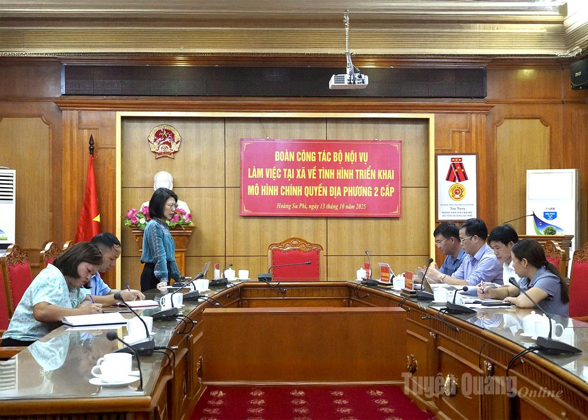 Toàn cảnh buổi làm việc