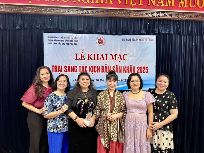 Nguyễn Thu Phương viết kịch bản 