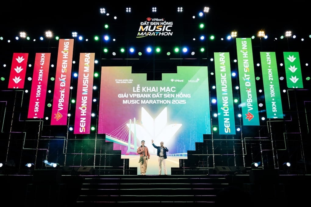Không khí sôi động tại đêm nhạc Prime Night - VPBank Đất Sen Hồng Music Marathon 2025 - 9