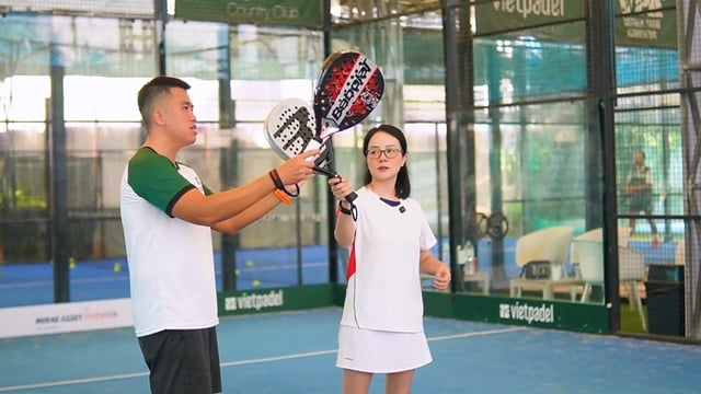 Padel - ກິລາທີ່ເຮັດໃຫ້ໂລກເປັນບ້າ: ສິ່ງທີ່ຄາດຄະເນວ່າຈະ 'ຮ້ອນ' ຫຼາຍກວ່າ pickleball? - ຮູບ 4. Padel - môn thể thao khiến thế giới phát sốt: Có gì mà được dự báo ‘hot’ hơn cả pickleball?- Ảnh 4.