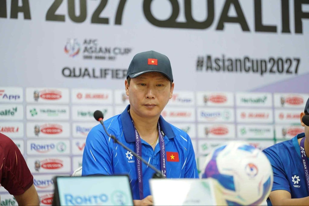 HLV Kim Sang Sik: “Tôi muốn thắng đậm Nepal và Tiến Linh ghi nhiều bàn” - 2