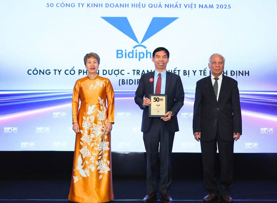 nha-danh-hieu.jpg