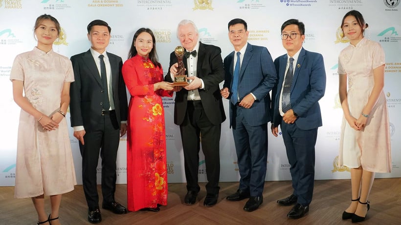 Representante da província de Tuyen Quang recebeu o título de 