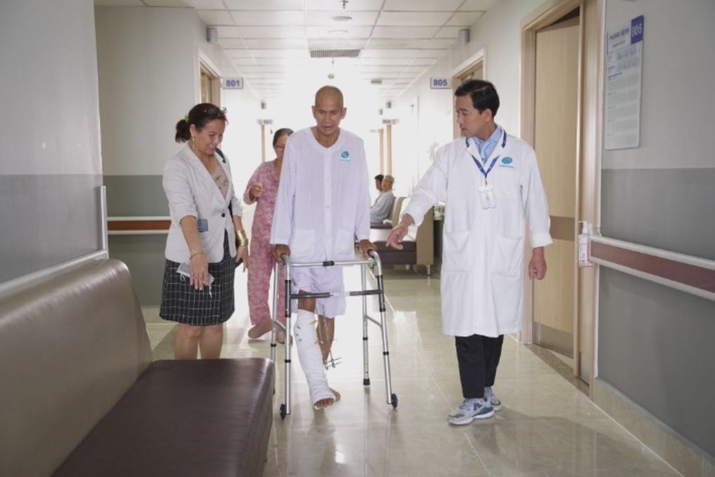 Tai nạn chấn thương có nên phẫu thuật vi phẫu? - 1