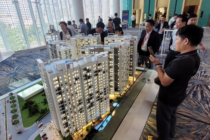 Kiểm soát giá nhà đất, cách nào? - Ảnh 1.