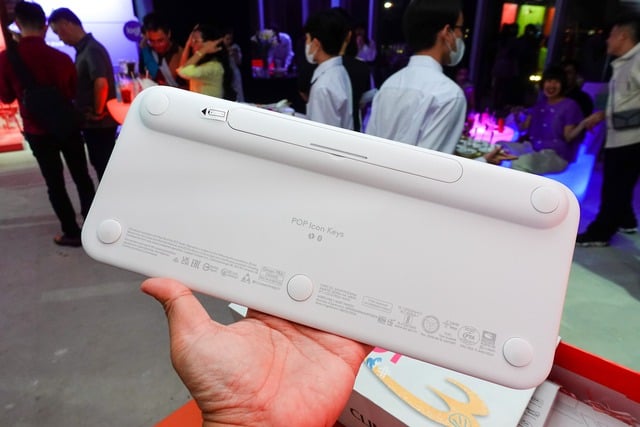 Logitech meluncurkan keyboard POP ICON KEYS di Vietnam - Foto 2. Logitech ra mắt bàn phím POP ICON KEYS tại Việt Nam- Ảnh 2.