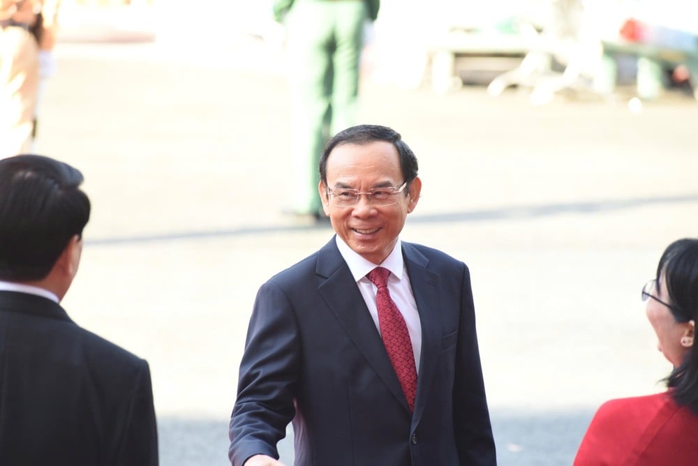BI-THU-NGUYEN-VAN-NEN.jpg