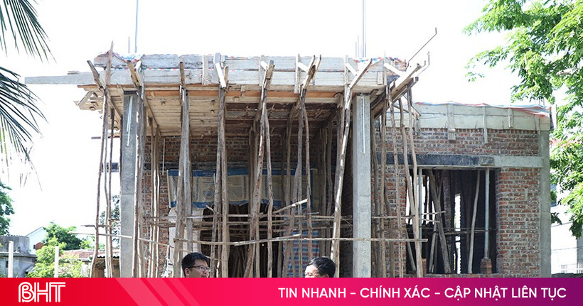 Người dân phấn khởi khi lãi suất vay nhà ở xã hội giảm còn 5,4%/năm