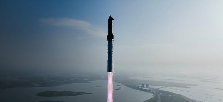 En Starship-raket skjuts upp i Texas, USA. (Källa: SpaceX)