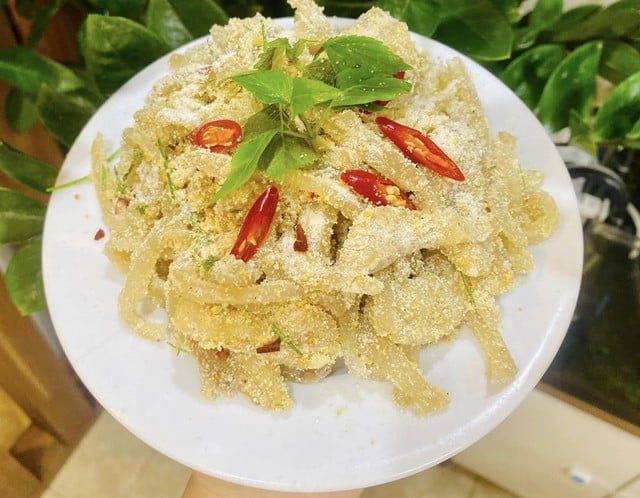 Kulit babi - makanan super murah, kaya kolagen, baik untuk tulang dan sendi - Foto 4. Bì lợn - thực phẩm siêu rẻ , giàu collagen tốt cho xương khớp - Ảnh 4.