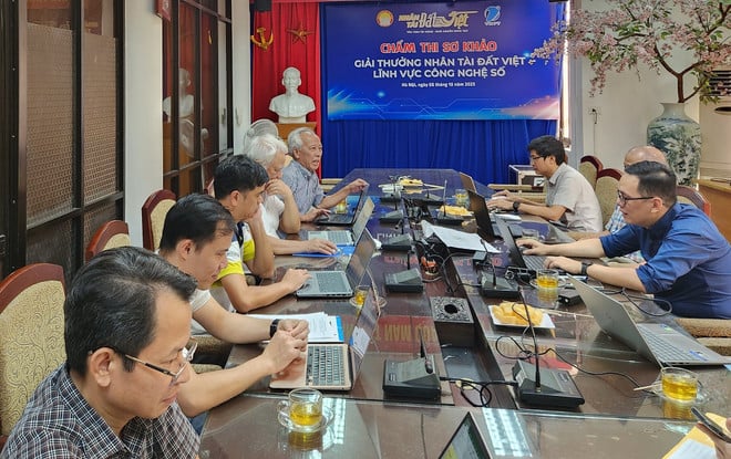 anh-cham-so-khao-nhan-tai-dat-viet.jpg