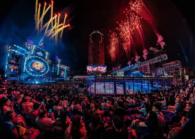 Representant för den centrala regionen krönt till nationell mästare i Tiger Street Football Festival 2025 - Foto 4. Đại diện miền Trung lên ngôi vô địch toàn quốc Lễ hội bóng đá đường phố Tiger Street Football 2025 - Ảnh 4.
