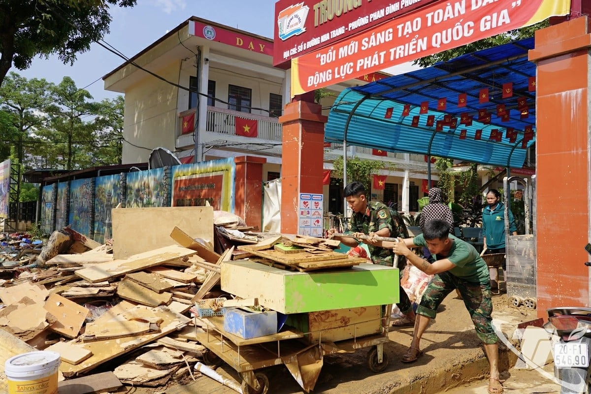 1210truong.jpg