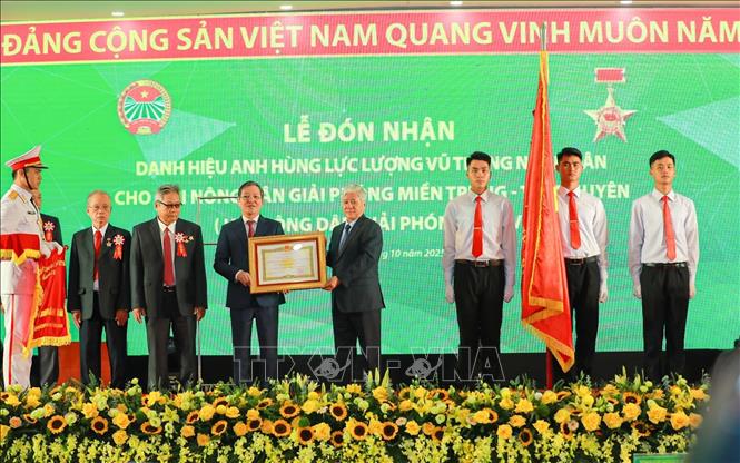 ចំណងជើងរូបថត