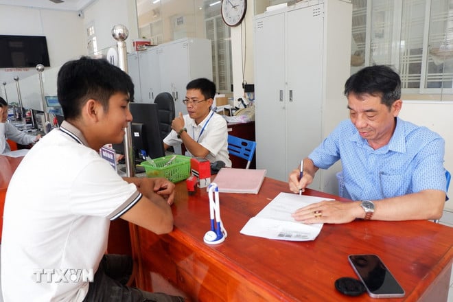 ttxvn-1410-tan-hoa-tay-ninh-chinh-quyen-2-cap-3.jpg
