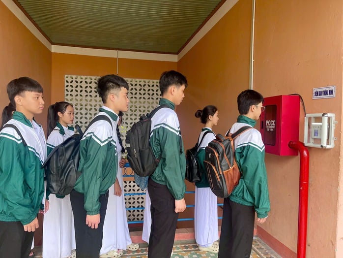 Thú vị cách trường học ở Đà Nẵng dùng Face ID để điểm danh học trò - Ảnh 3.