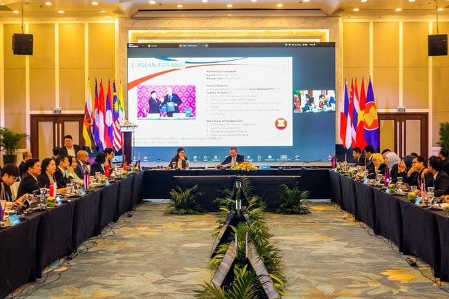 Avslutning av SOMS 16-konferensen: Att sprida andan av ärlig och hållbar idrottsutveckling - Foto 1. Bế mạc Hội nghị SOMS 16: Lan tỏa tinh thần phát triển Thể thao trung thực và bền vững - Ảnh 1.