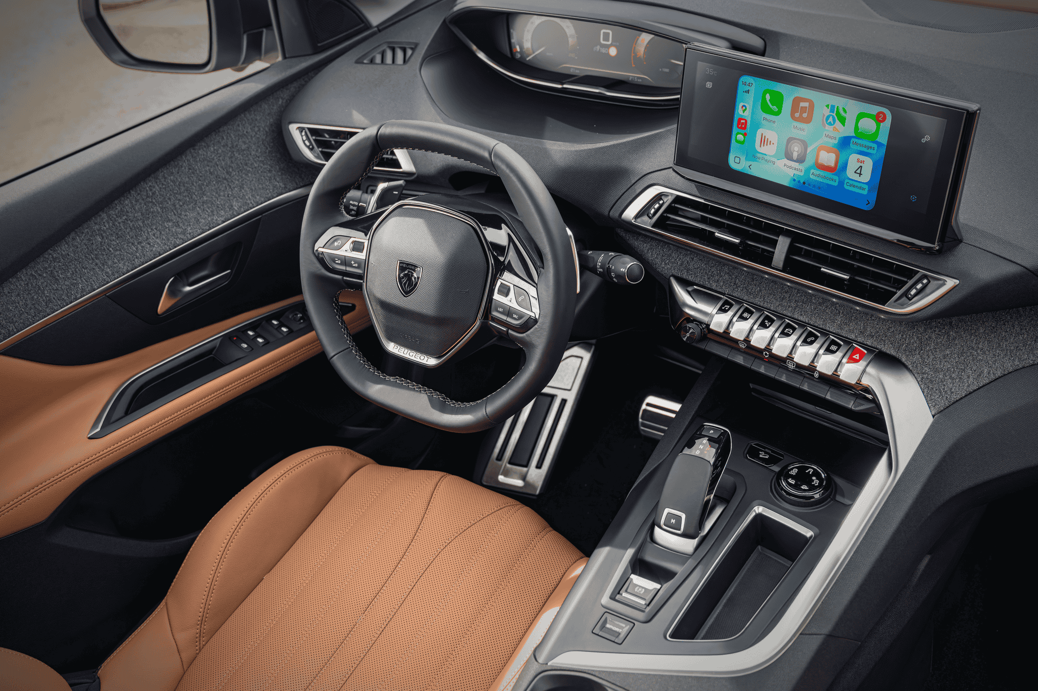 Kokpit Peugeot i-Cockpit® meningkatkan pengalaman Mendengar – Melihat – Menyentuh