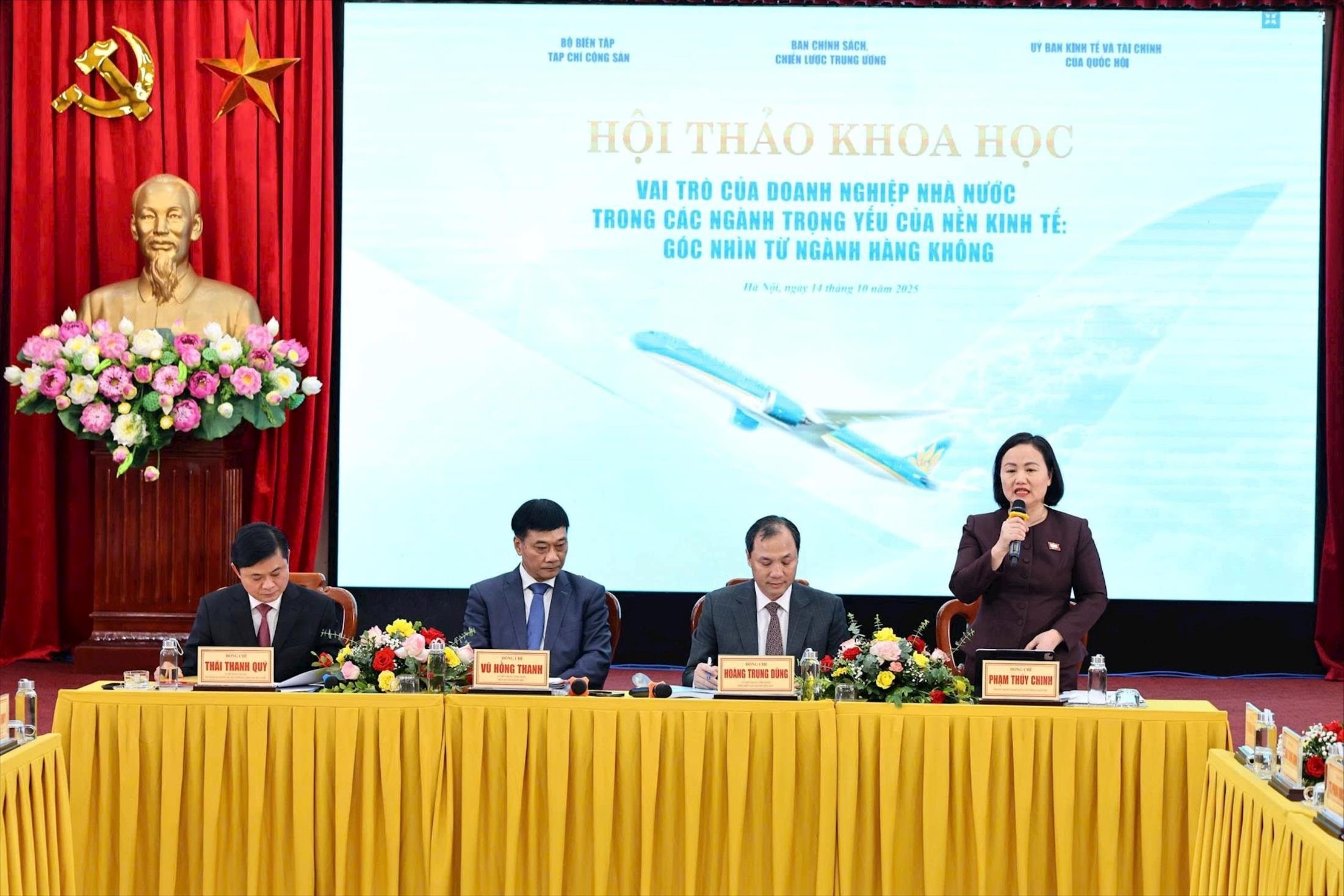 Deputy Chairwoman of the Economic and Financial Committee Pham Thuy Chinh