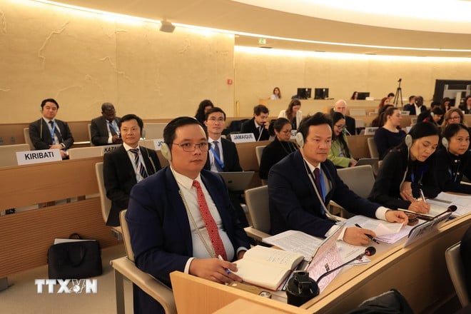 ttxvn-hoi-dong-nhan-quyen3.jpg