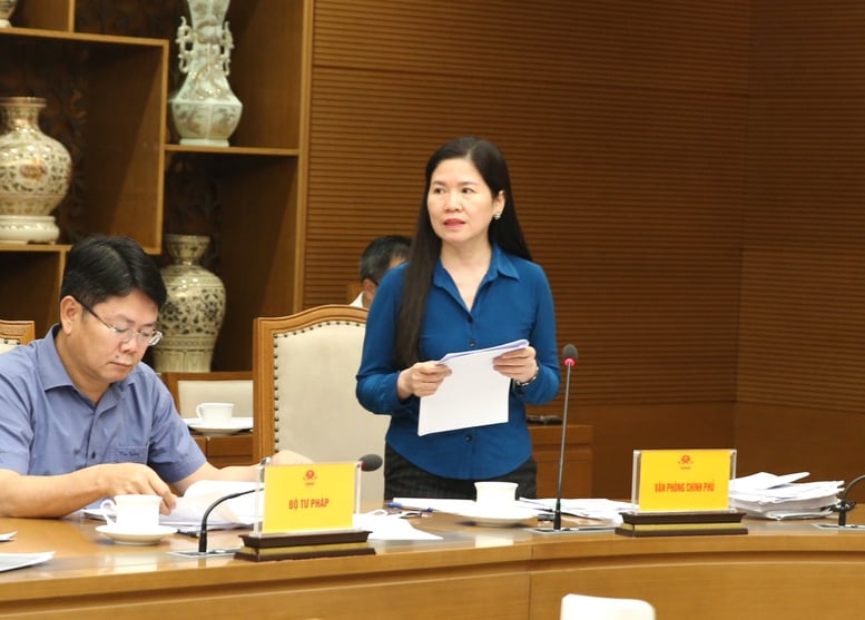 Redacción de decretos sobre el Centro Financiero Internacional: Debe garantizarse la mejor calidad - Foto 2. Xây dựng dự thảo các nghị định về Trung tâm tài chính quốc tế: Phải bảo đảm chất lượng tốt nhất- Ảnh 2.