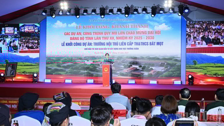 ndo_br_a10-7045.jpg