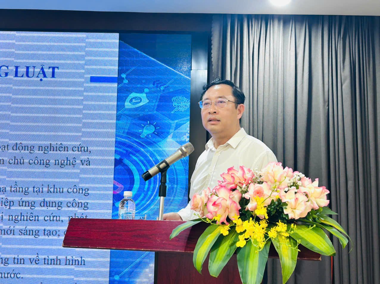 Đổi mới tư duy quản lý - Mở đường cho khoa học, công nghệ và đổi mới sáng tạo phát triển- Ảnh 1.