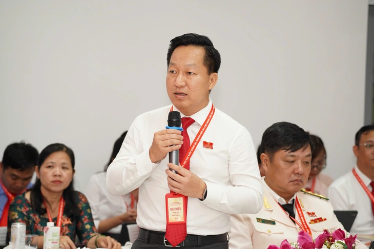 Secretary Tran Luu Quang: This term must cherish all conditions, strongly develop metro - Photo 2. Bí thư Trần Lưu Quang: Nhiệm kỳ này phải chắt chiu mọi điều kiện, phát triển mạnh mẽ metro - Ảnh 2.